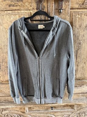 Faherty Heather Gray Zip-Up Hooded Sweater